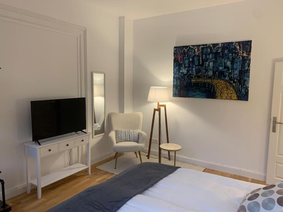 Charmante Altbauwohnung Weinheim Exteriör bild